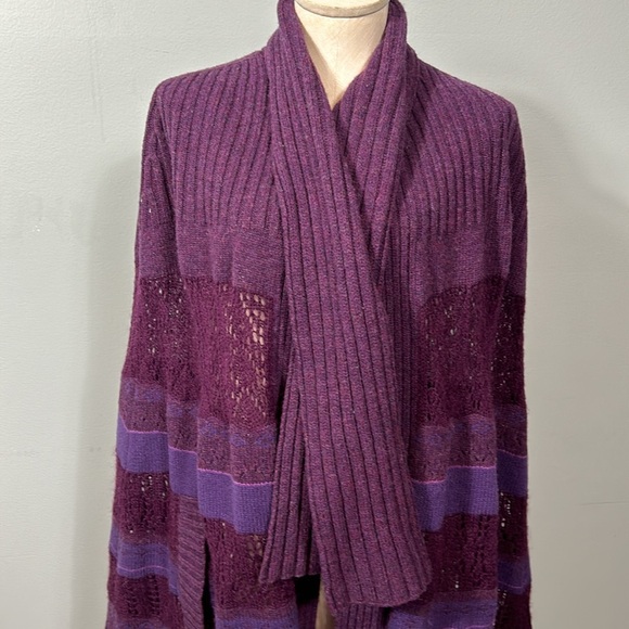 Moda International Purple Long Wool Cape size M / L - gently used - Picture 8 of 15
